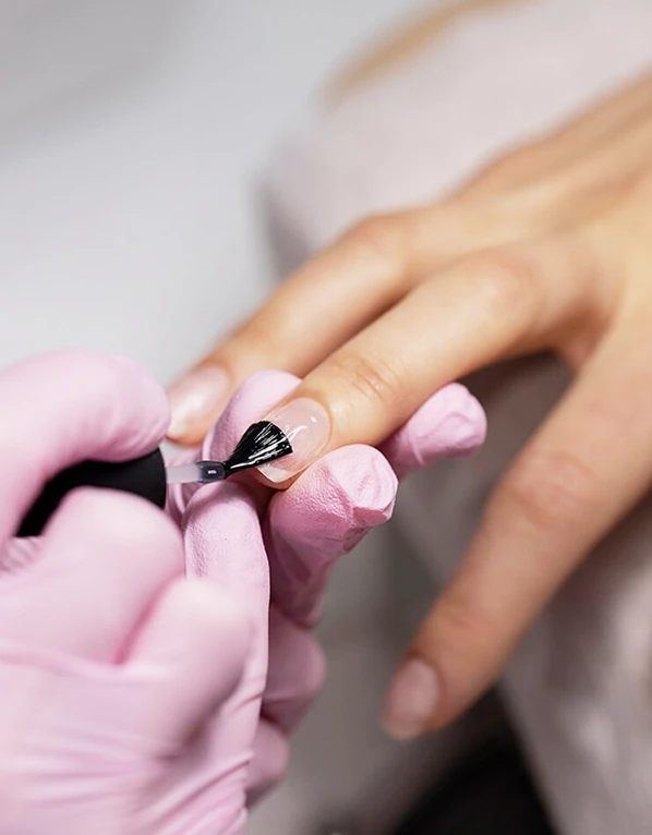 Маникюр в Гомеле